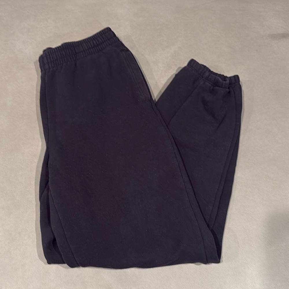 Athleta girls black sweatpants cuff button Girls 14